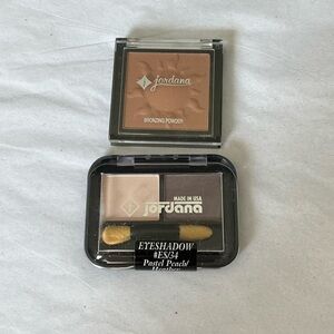 Jordana Eyeshadow Duo - Pastel Peach and Heather with a bronzing powder